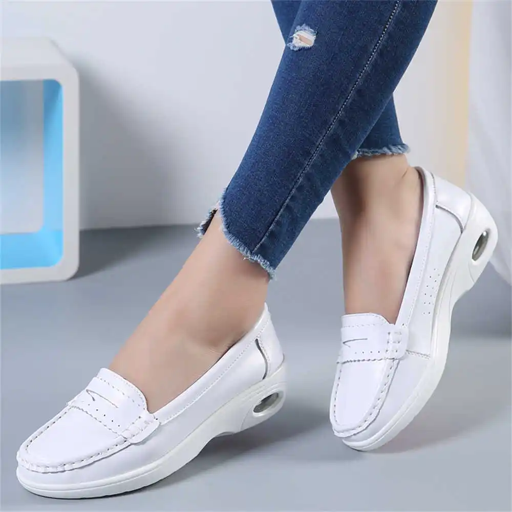 Thick Sole Slipon White Traine - Mens Grooming Kit Uk incelemesi ve fiyatı